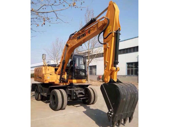 供应轮式挖掘机HT135W北京恒特厂家直销