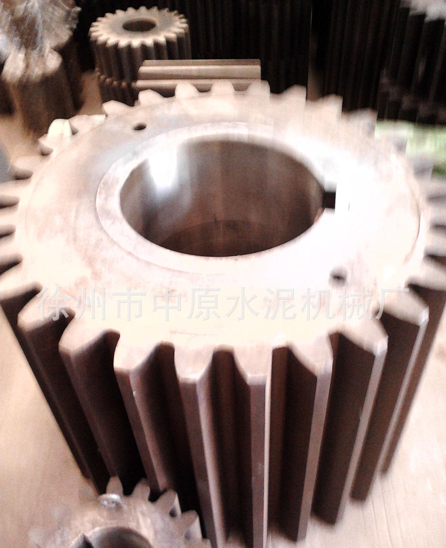 现货优质球磨机小齿轮，专业加工各种小齿轮