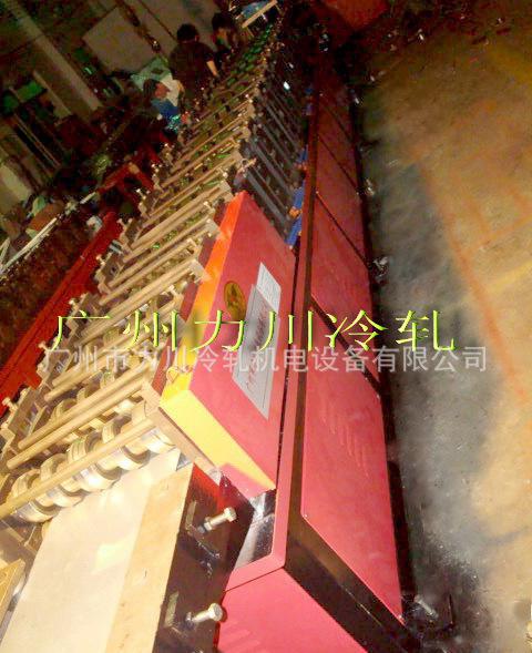 立体车库底板成型机 车库底板成型设备 车箱板成型机