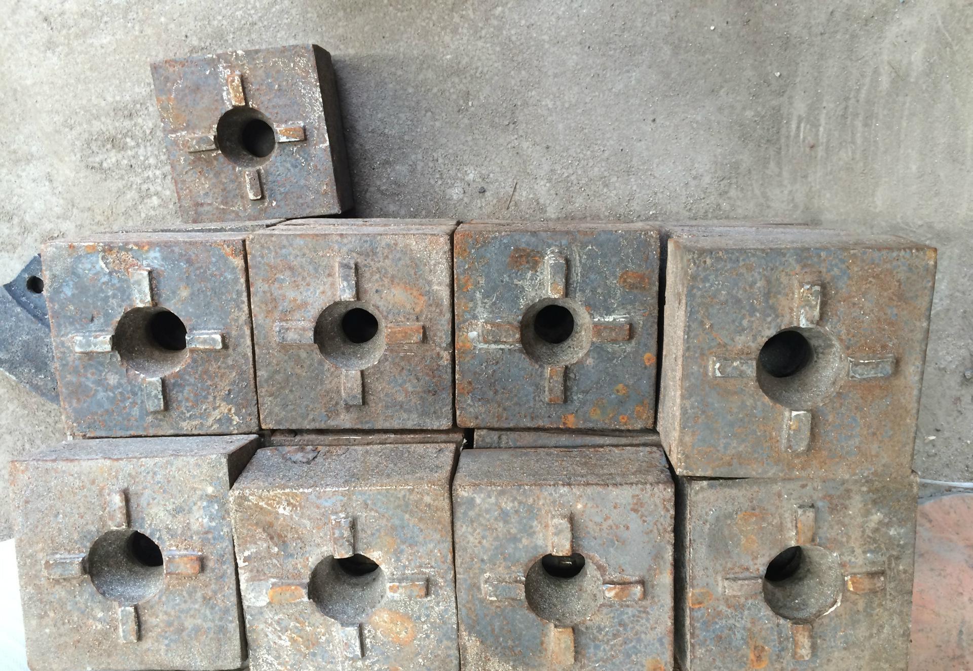 1300*1300高细破碎机锤头