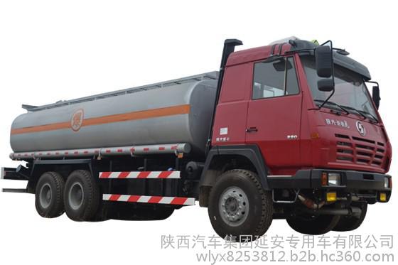 陕汽6X4供液车，吨位大、效率高、用途广泛，提供液源的非危化品专用汽车，也可用作液态视频、水等普货的运输。