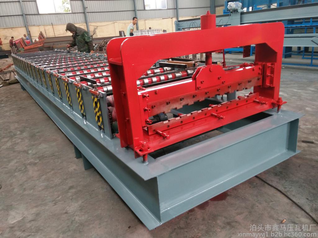 河北鑫马压瓦机800卷帘门 设备总长8.5米  采用300H钢焊接而成 成型排数18排 设备重量约3.8吨位 价格优惠