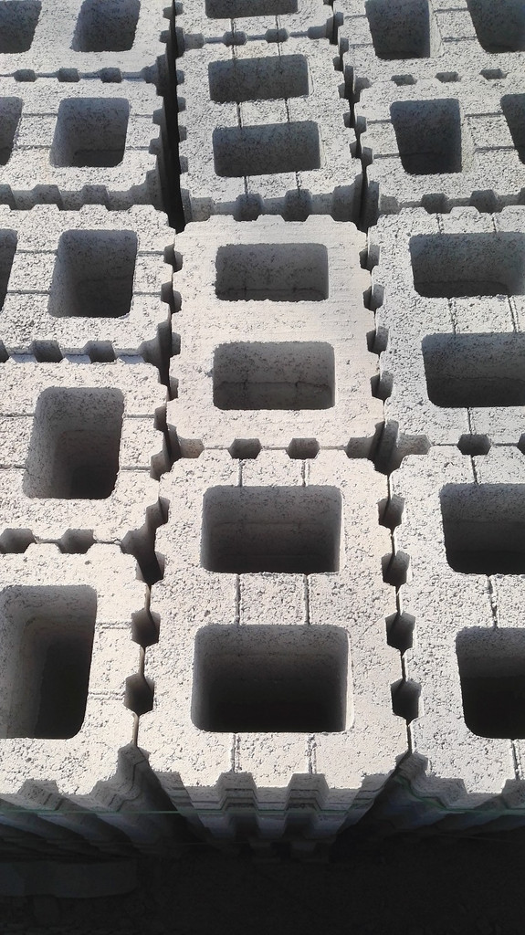 北京栋恒旺达建材 护坡砖 水泥制品 水泥制品厂 水泥 混凝土制品 护坡砖头