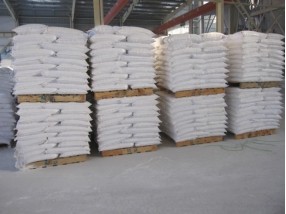供应易达专业优质生产熟石灰氢氧化钙消石灰