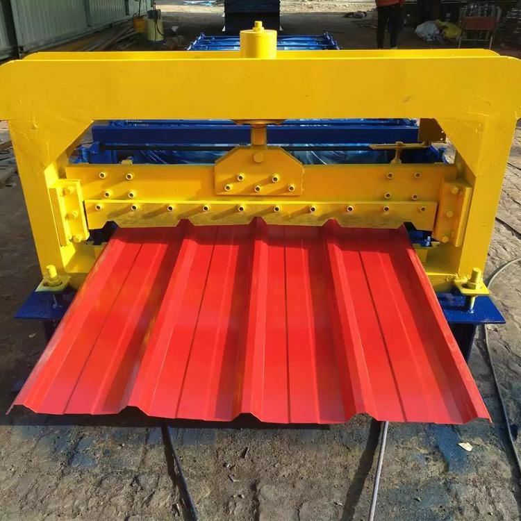 诚信销售信誉保证 领航机械 840单板压瓦机 840型彩钢瓦设备 琉璃瓦机械