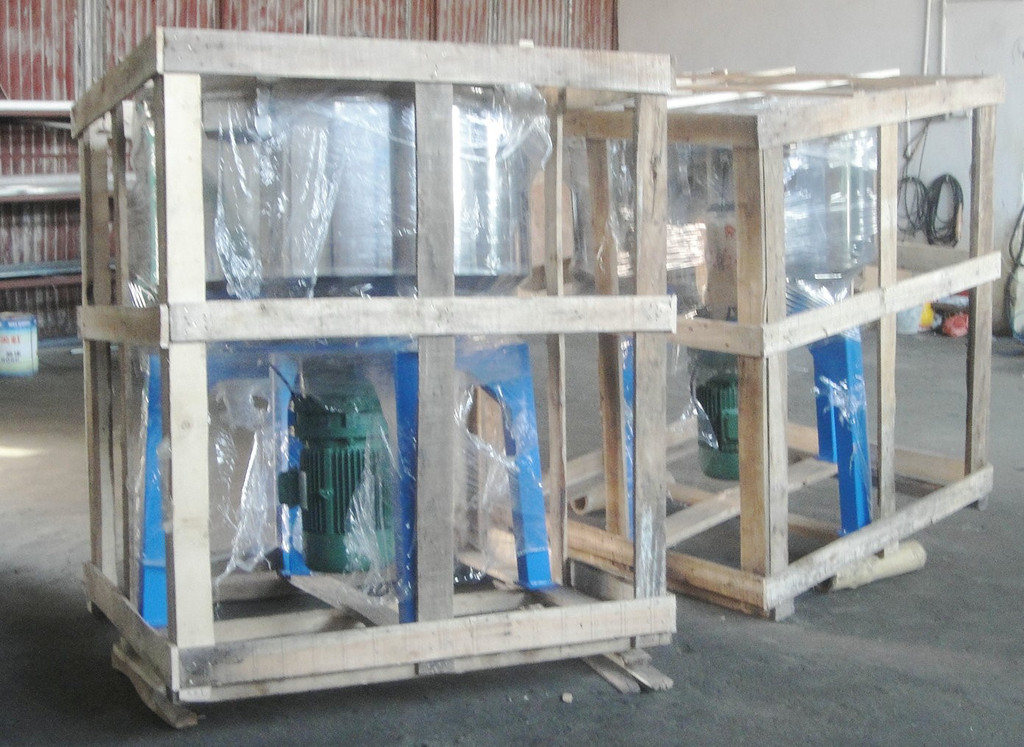 供应立式混色机 容量150KG东莞塑料搅拌机 大和田牌DHTMV-150立式混合机