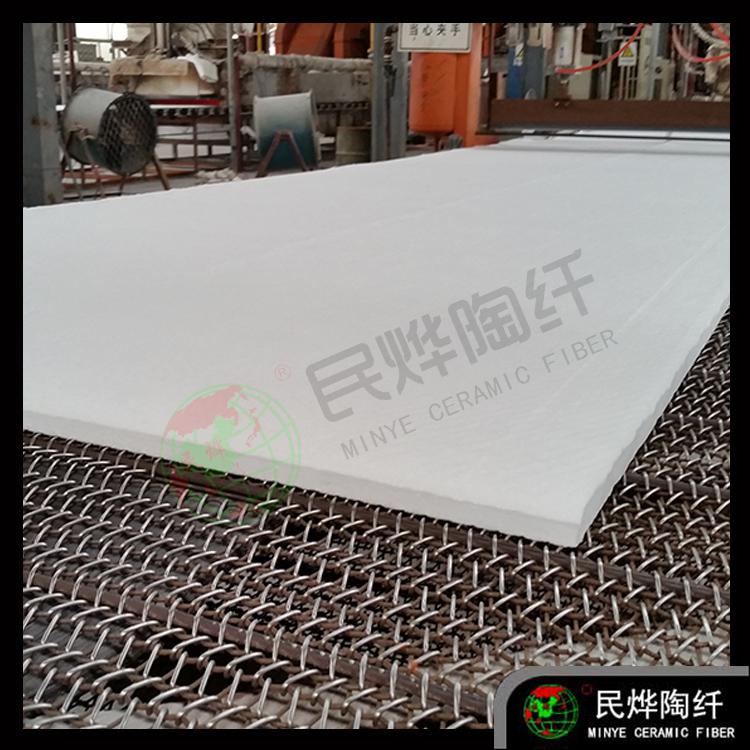 山东民烨耐材厂家生产陶瓷纤维毯 硅酸铝纤维毯 耐火纤维毯