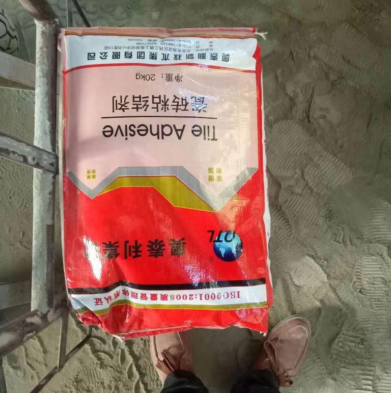 郑州瓷砖粘结剂生产厂家 河南玻化砖粘结剂厂家价格