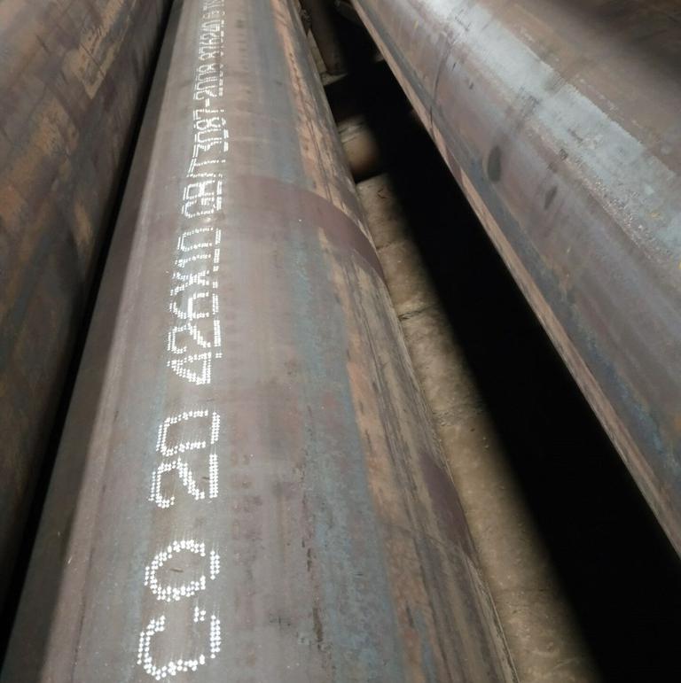 天津无缝管厂家  本公司常年经营无缝管 合金管 锅炉管 各大钢厂产品