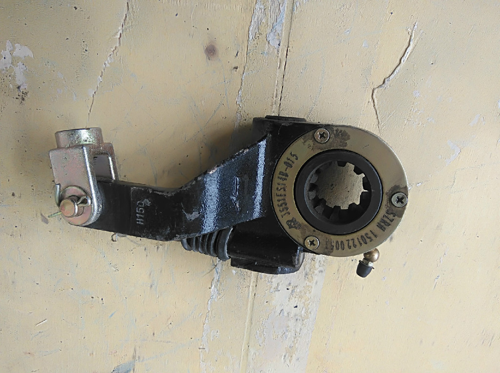 客车配件 3551FS14B-015 调整臂   原厂配件